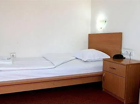 فندق Citius 3*